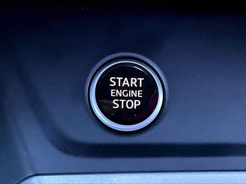 Used 2023 Audi Q3 2.0T Premium w/ Convenience Package image 33