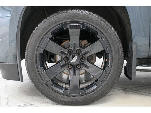 Used 2020 Cadillac Escalade Luxury image 24