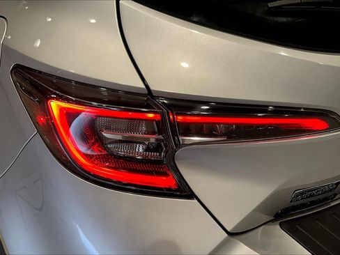 Used 2020 Toyota Corolla XSE FWD image 23