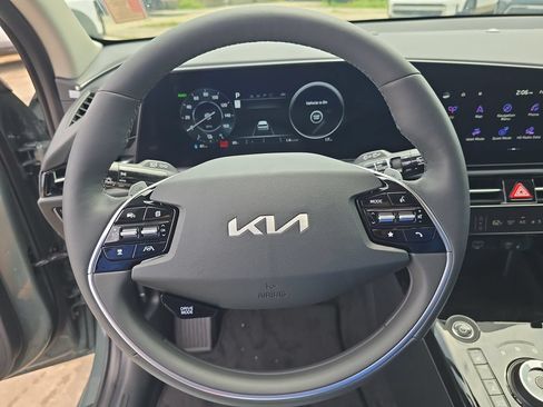 New 2026 Kia Niro Wind w/ Wind Preserve Package FWD image 29