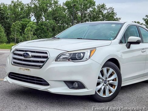 Used 2015 Subaru Legacy 2.5i Premium AWD/4WD image 2
