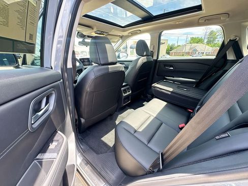 Used 2026 Nissan Rogue Dark Armor FWD image 31