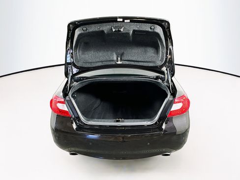 Used 2013 INFINITI M37 w/ Premium Pkg RWD image 29