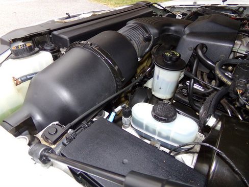 Used 2001 Ford F150 Lariat image 89