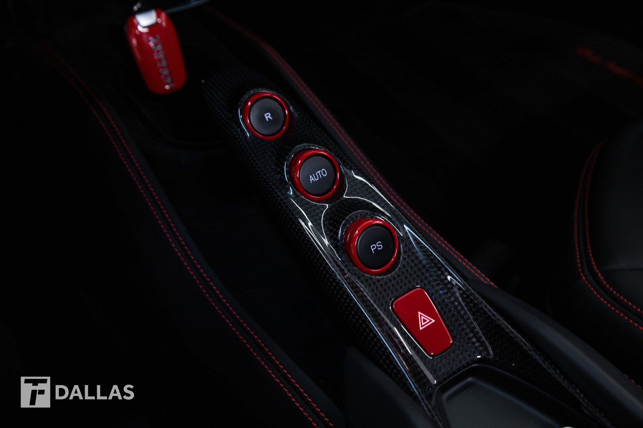 Used 2020 Ferrari F8 Tributo RWD image 32