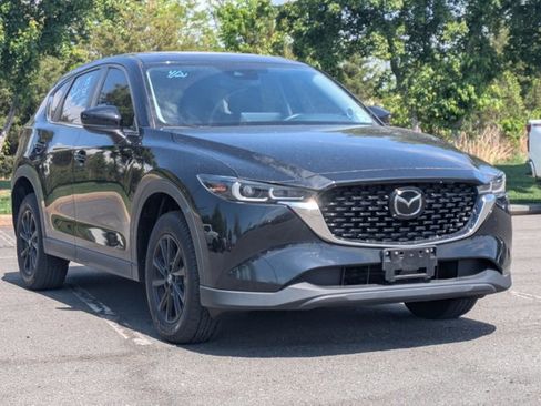 Used 2023 MAZDA CX-5 AWD 2.5 S w/ Preferred Package image 3