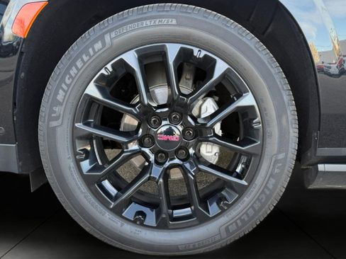 Used 2023 GMC Yukon Denali w/ Denali Reserve Package AWD/4WD image 7