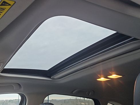 Certified 2025 MAZDA CX-5 AWD 2.5 S w/ Preferred Package image 8