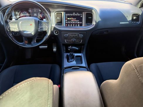 Used 2020 Dodge Charger R/T w/ Blacktop Package image 31