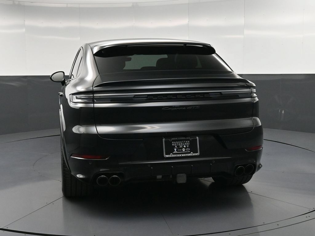 Certified 2025 Porsche Cayenne GTS AWD/4WD image 7