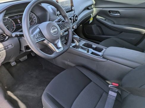 New 2025 Nissan Sentra SV image 2