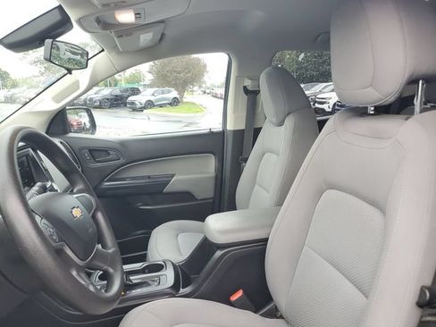 Certified 2019 Chevrolet Colorado W/T w/ WT Convenience Package AWD/4WD image 17