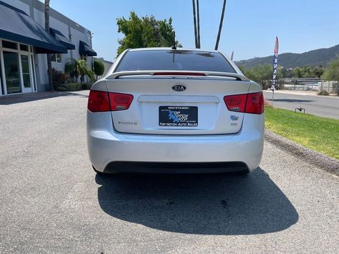 Used 2013 Kia Forte EX image 6