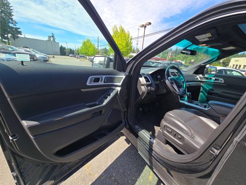 Used 2014 Ford Explorer Sport w/ Equipment Group 401A AWD/4WD image 20