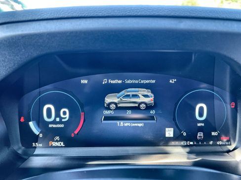 New 2026 Ford Explorer ST-Line image 17