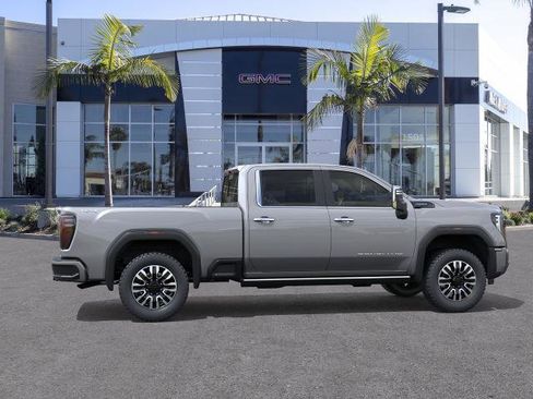 New 2026 GMC Sierra 2500 Denali Ultimate AWD/4WD image 5