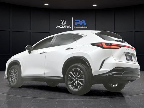 Used 2025 Lexus NX 250 AWD w/ Accessory Package (2T) image 31