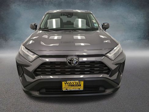 Used 2025 Toyota RAV4 LE image 2