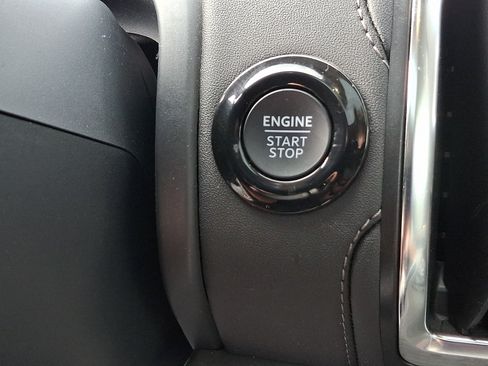 Used 2025 Ford Expedition Platinum AWD/4WD image 27