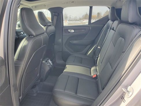 New 2026 Volvo XC40 B5 Plus w/ Protection Package Premier image 27