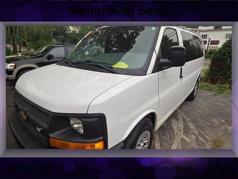 Used 2010 Chevrolet Express 1500 AWD w/ Power Package image 1