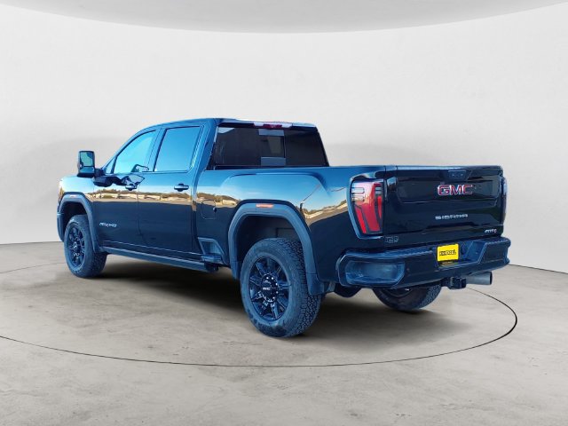 Used 2024 GMC Sierra 2500 AT4 w/ AT4 Premium Plus Package AWD/4WD image 7