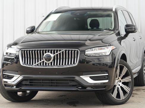 Used 2020 Volvo XC90 T8 Inscription image 3