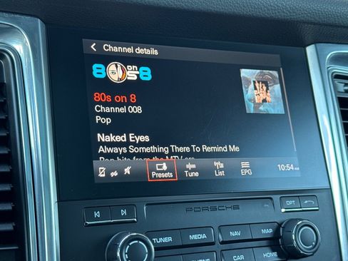 Used 2017 Porsche Macan image 22