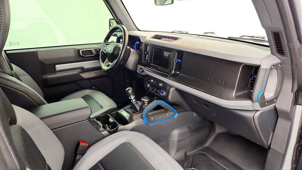 Used 2023 Ford Bronco Black Diamond AWD/4WD image 23