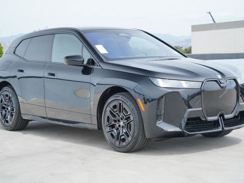 New 2026 BMW iX xDrive45 w/ M Sport Package image 3