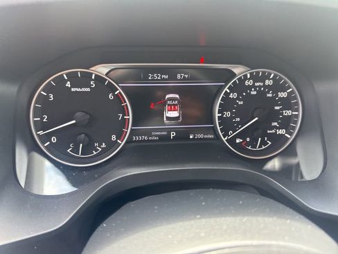 Certified 2023 Nissan Rogue SL FWD image 5