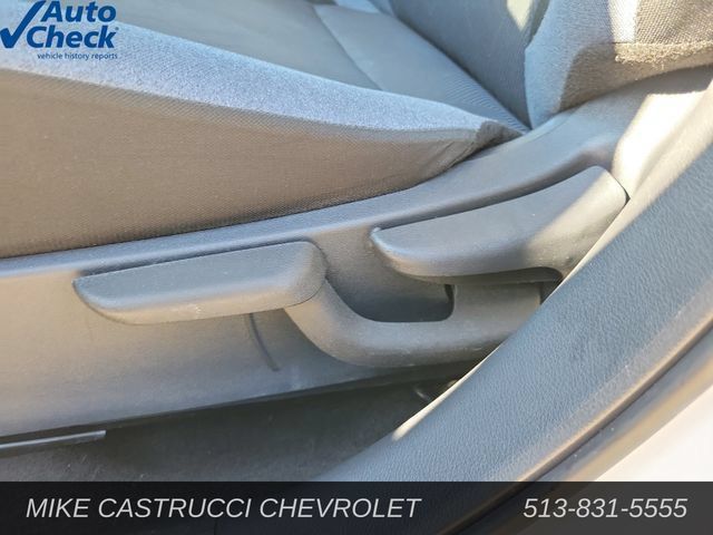Used 2024 Nissan Versa SV FWD image 23