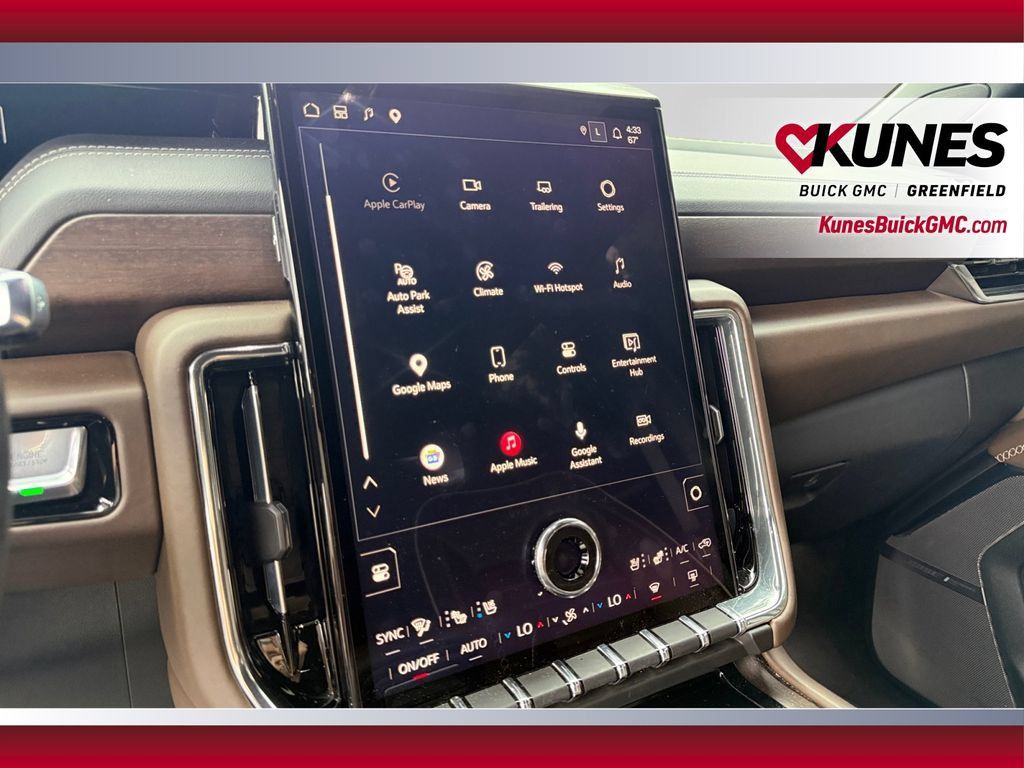 Used 2025 GMC Yukon Denali Ultimate AWD/4WD image 22
