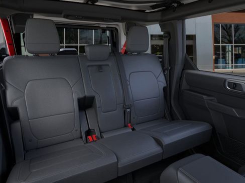 New 2025 Ford Bronco Badlands image 11