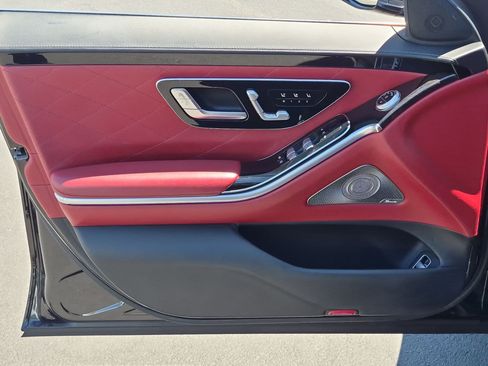 Used 2022 Mercedes-Benz S 580 4MATIC Sedan image 14