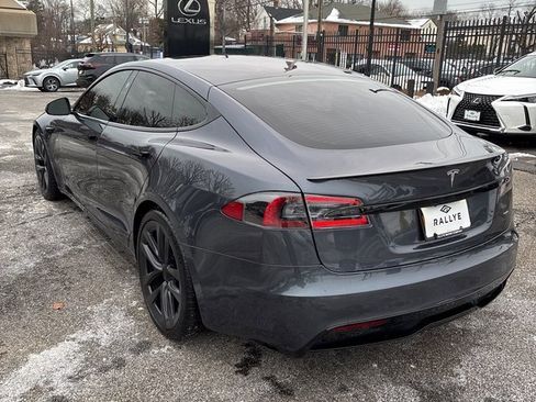 Used 2021 Tesla Model S Plaid image 18
