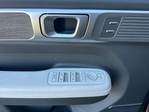 New 2025 Hyundai Santa Fe Limited image 11