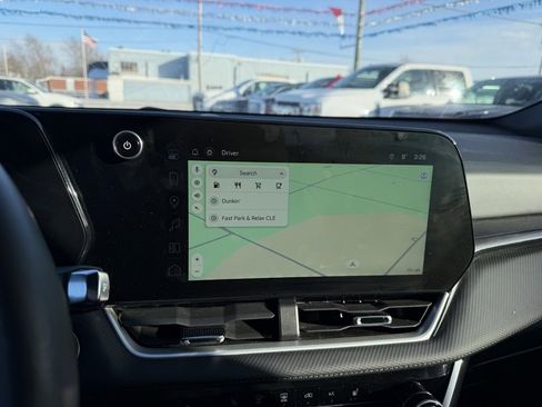 Used 2025 Chevrolet Equinox LT image 10