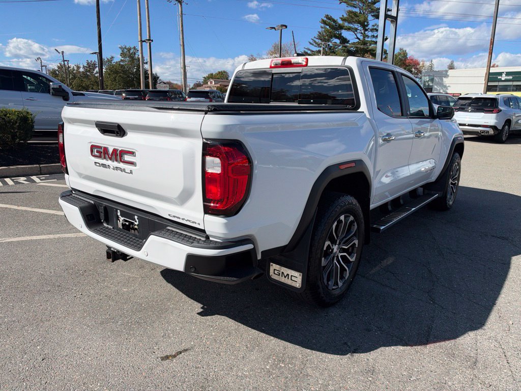 Used 2024 GMC Canyon Denali AWD/4WD image 6