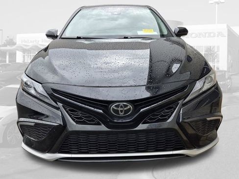 Used 2024 Toyota Camry XSE FWD image 2