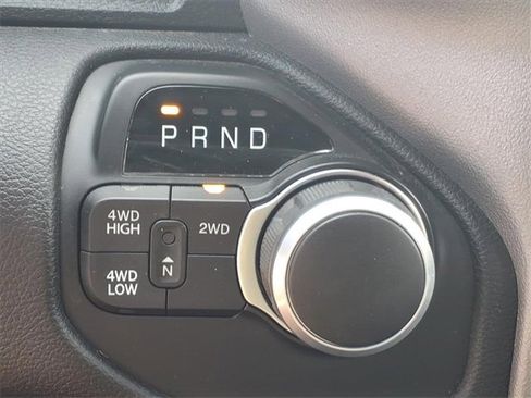 Used 2024 RAM 2500 Big Horn w/ Bed Utility Group image 6