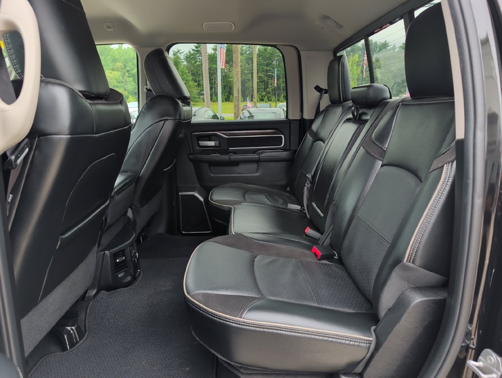 Used 2024 RAM 2500 Laramie AWD/4WD image 29