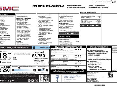 Used 2021 GMC Canyon AT4 w/ Driver Alert Package AWD/4WD image 11