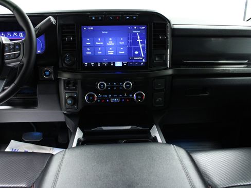 Used 2024 Ford F350 Lariat w/ Lariat Ultimate Package image 18