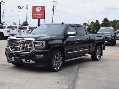 Used 2018 GMC Sierra 1500 Denali w/ Denali Ultimate Package AWD/4WD image 6