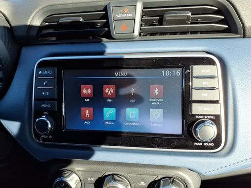 New 2025 Nissan Versa SV w/ Trunk Package image 22