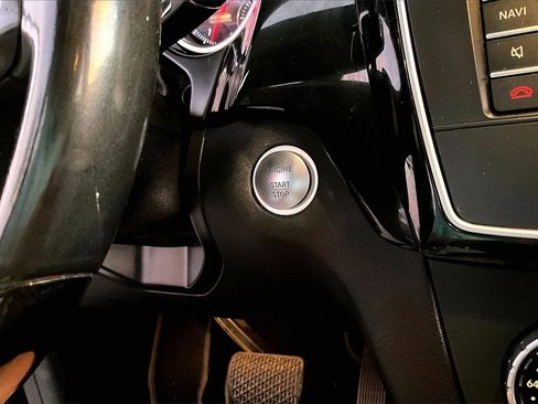 Used 2018 Mercedes-Benz GLE 350 w/ Premium 1 Package image 35