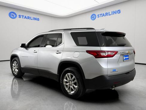 Used 2020 Chevrolet Traverse LT FWD image 5