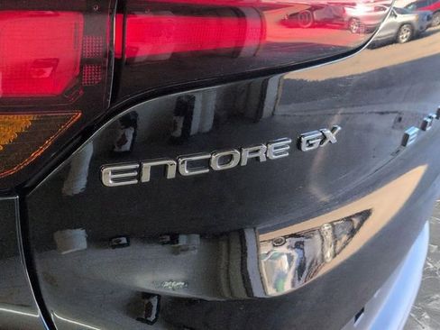 Used 2025 Buick Encore GX Preferred FWD image 10