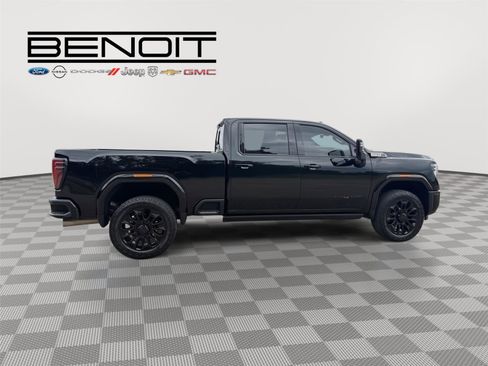 Used 2026 GMC Sierra 2500 AT4 w/ AT4 Premium Plus Package AWD/4WD image 6